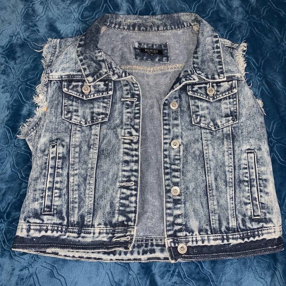 Bee & Leci sleeveless Denim Jacket